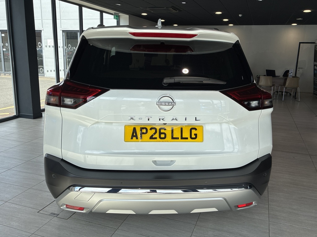 Nissan X-Trail 1.5 Mhev 163 Tekna 7 Seat Xtronic Station White #5