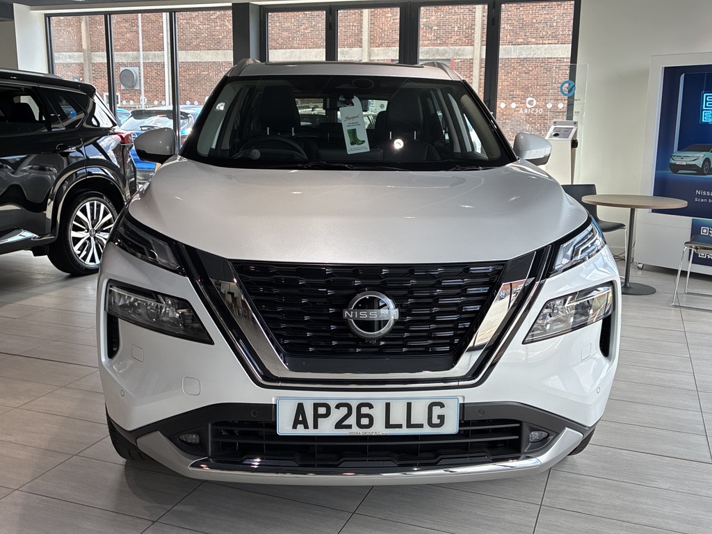 Nissan X-Trail 1.5 Mhev 163 Tekna 7 Seat Xtronic Station White #4