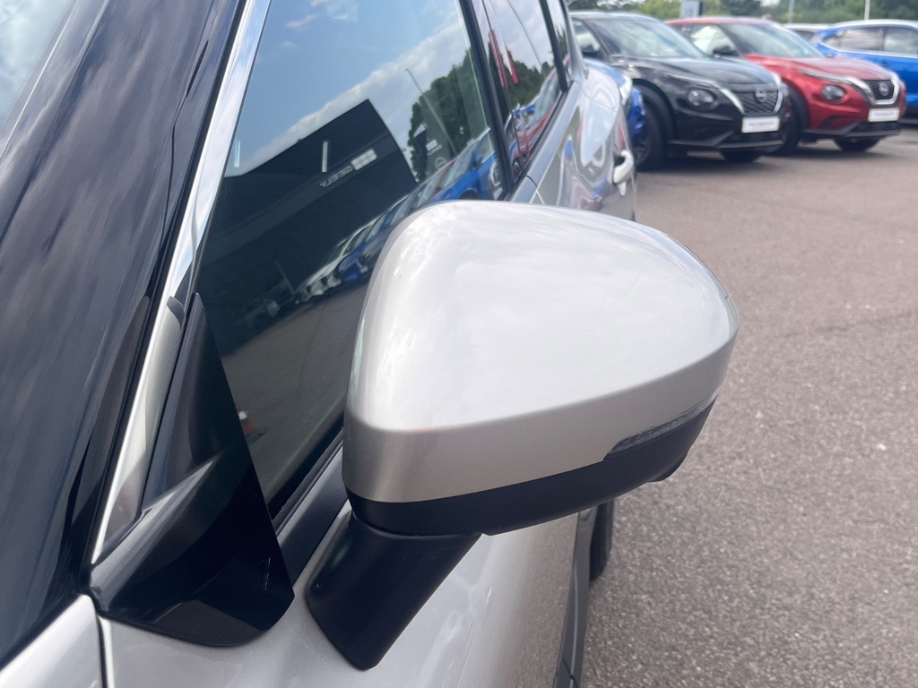 Nissan X-Trail 1.5 E-power 204 N-connecta Xtronic Station W MD74GTF Silver #4