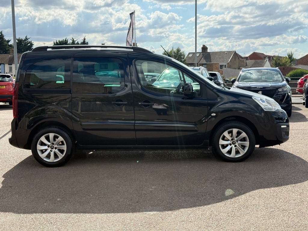 Citroen Berlingo 1.2 Puretech Flair Estate Black #3