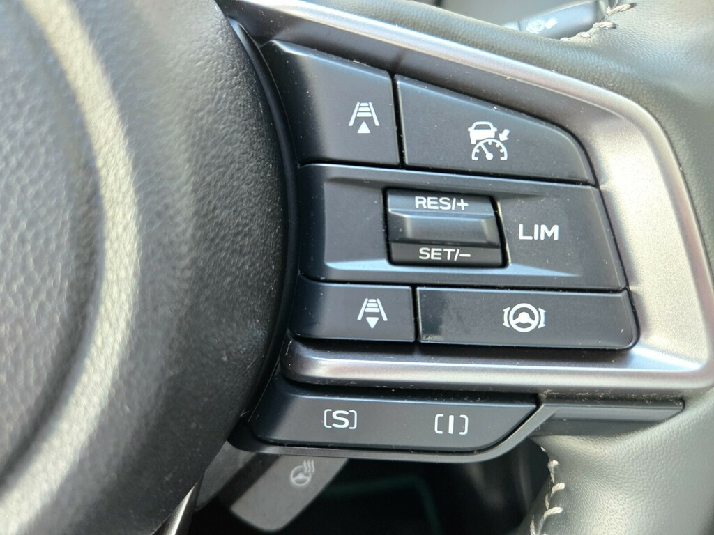 Subaru Outback 2.5I Touring Lineartronic White #13