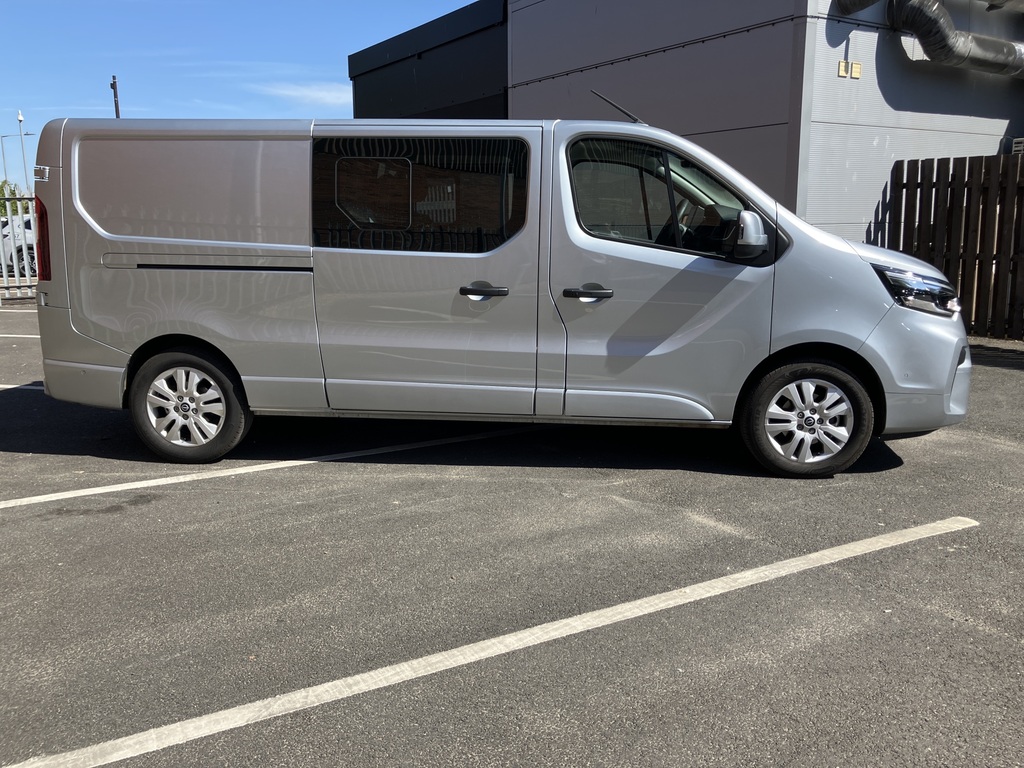 Nissan Primastar 2.0 Dci 150Ps H1 Tekna Crew Van Grey #2