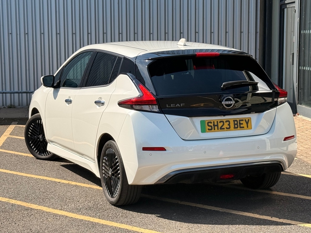 Nissan Leaf 110Kw Tekna 39Kwh White #5