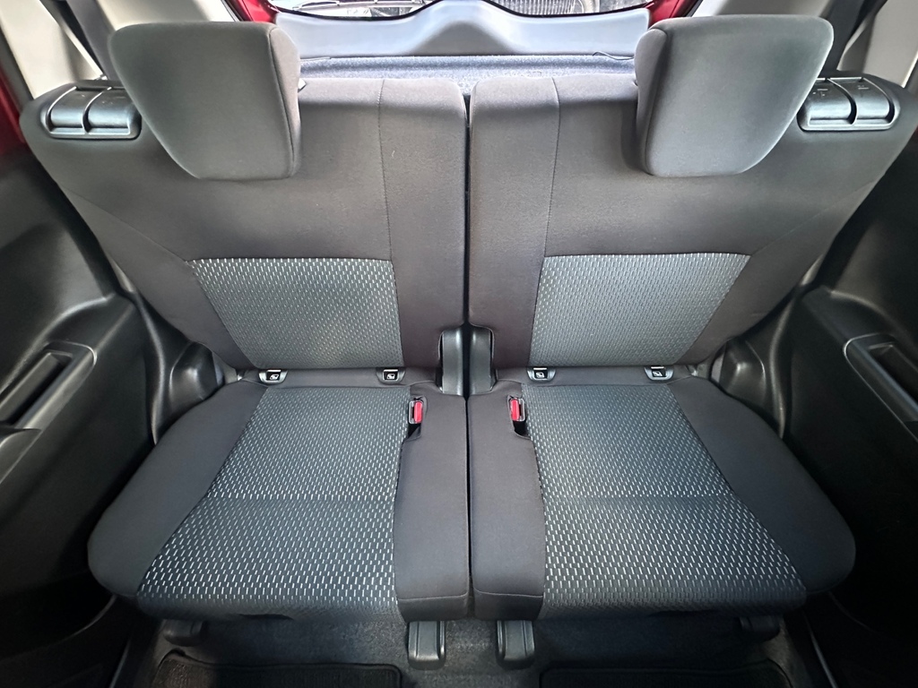 Suzuki Ignis 1.2 Dualjet 12V Hybrid Sz-t HW24NCO Red #6