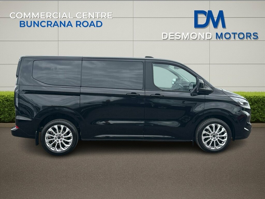Ford Tourneo Custom Ltd 2.0L 136Ps 320 Swb 6 Speed Bus M1 Ltf 2 CYZ6786 Black #2