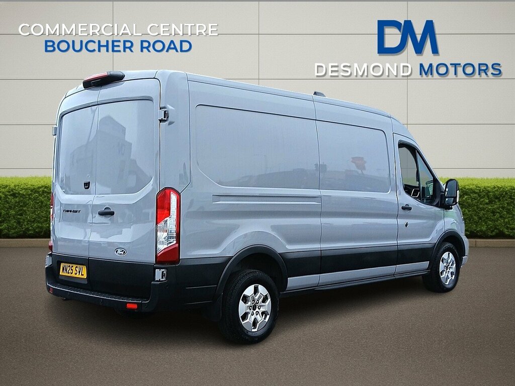 Ford Transit Custom 320 Limited L1 Swb Rwd 100Kw 65Kwh H1 Low Roo Black #7