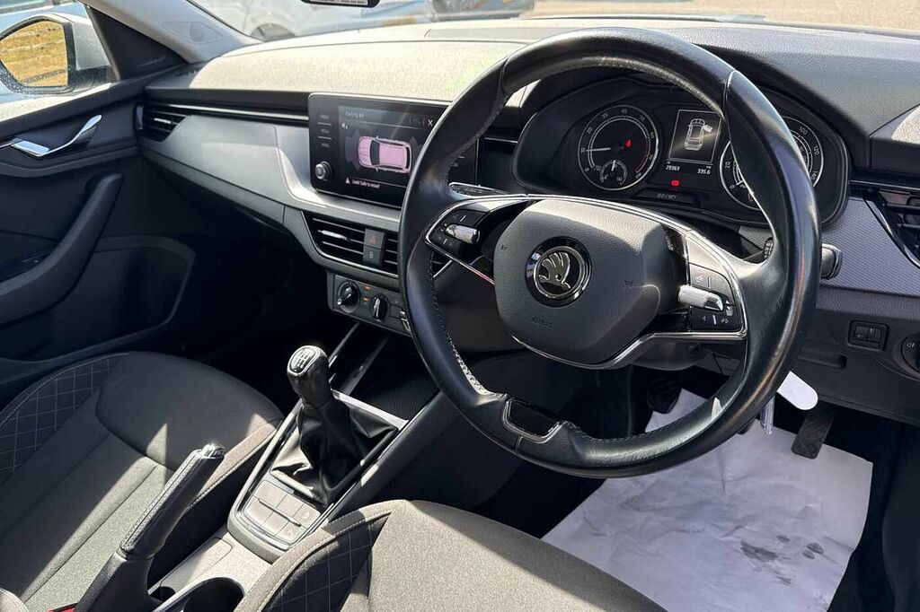 Skoda Kamiq 1.0 Tsi Se Silver #6