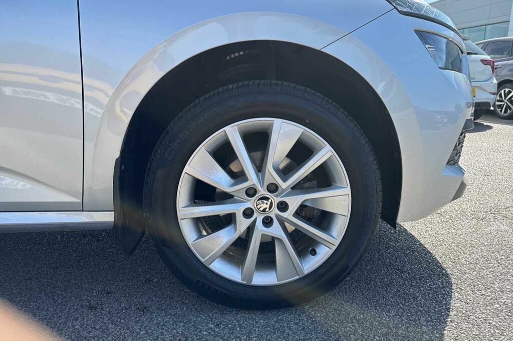 Skoda Kamiq 1.0 Tsi Se Silver #5