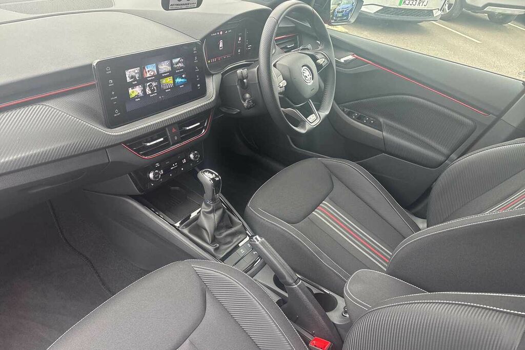 Skoda Kamiq 1.5 Tsi Monte Carlo Edition Dsg YY74ZKE Red #2