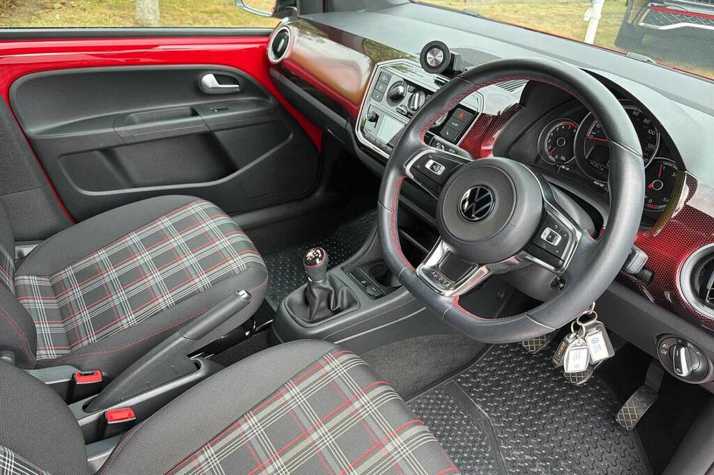 Volkswagen Up 1.0 115Ps Up Gti Red #6