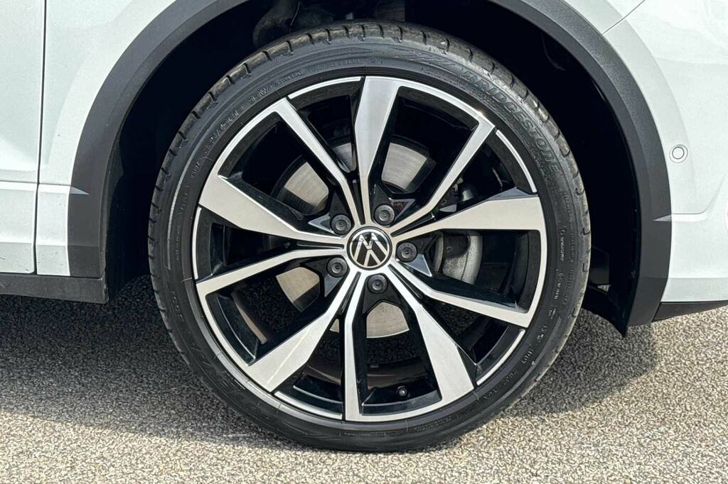 Volkswagen T-Roc 1.5 Tsi Black Edition Dsg White #5