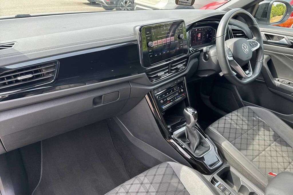 Volkswagen T-Roc 1.5 Tsi Black Edition Dsg White #2