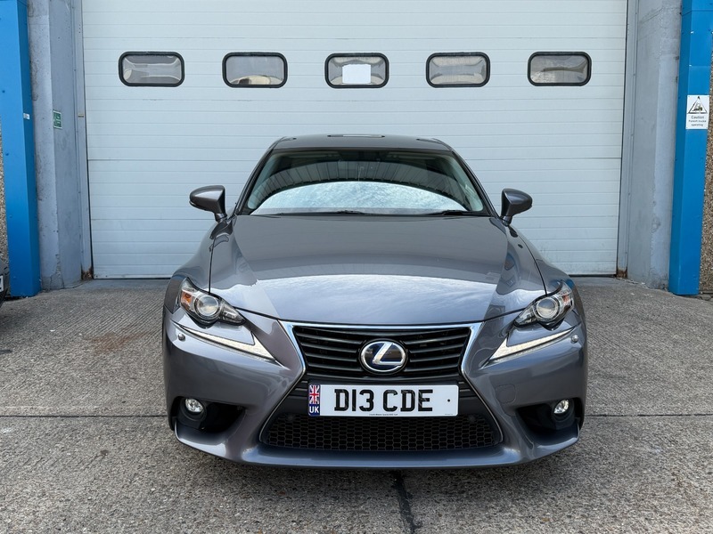 Lexus IS 2.5 Executive Edition E-cvt Grey #2