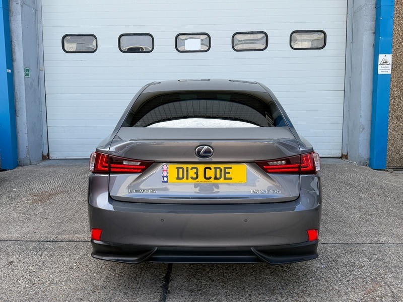 Lexus IS 2.5 Executive Edition E-cvt Grey #5
