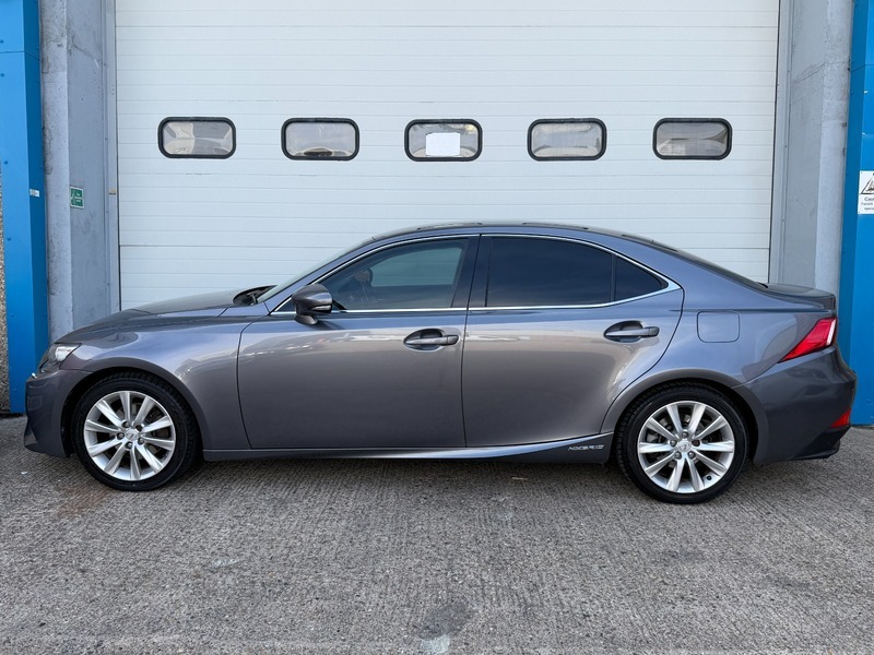 Lexus IS 300H F Sport 4-Door Red #7