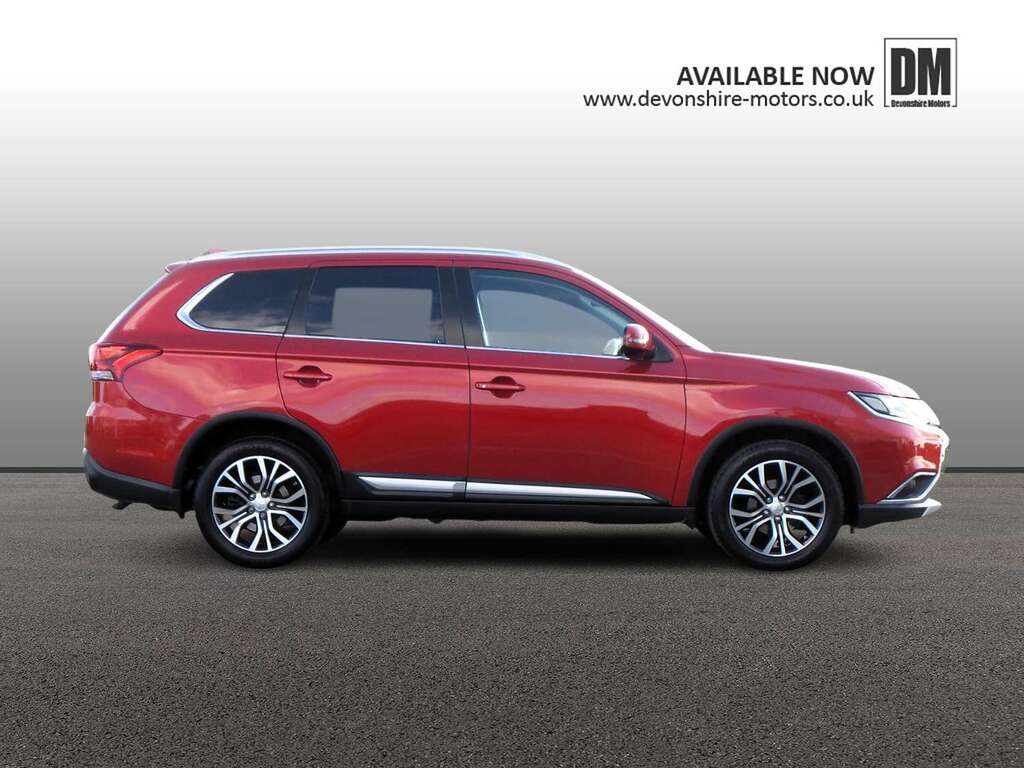 Mitsubishi Outlander Juro Red #3