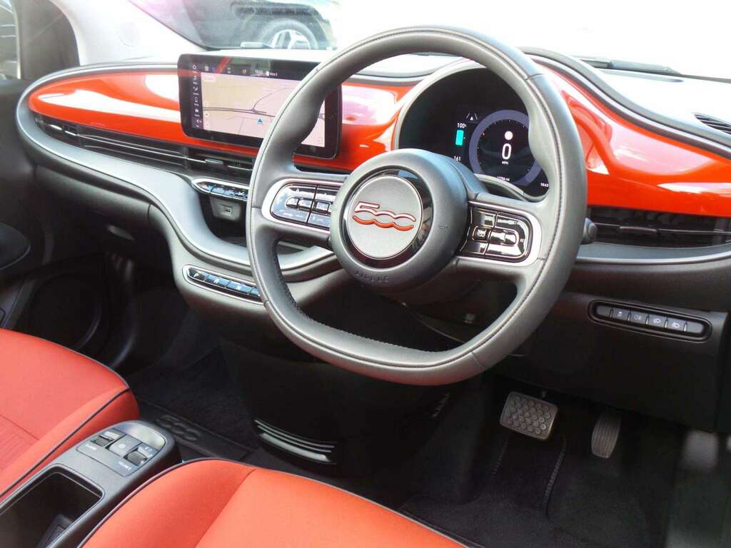 Fiat 500 Red RF22GFA Black #4