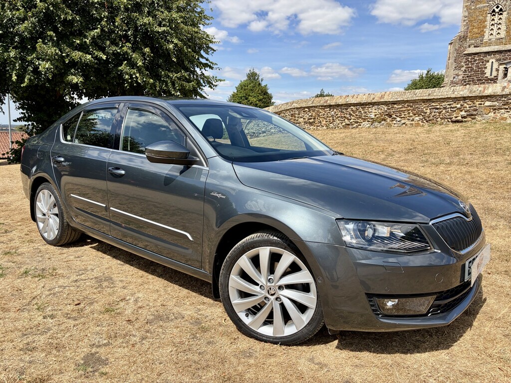 Skoda Octavia Hatchback 2.0 Tdi Laurin Klement 201666 Grey