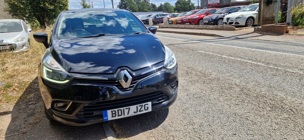 Renault Clio 1.5 Dci 90 Signature Nav Black #4