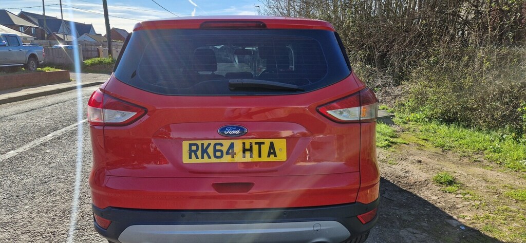 Ford Kuga 2.0 Tdci Zetec 2Wd Red #3