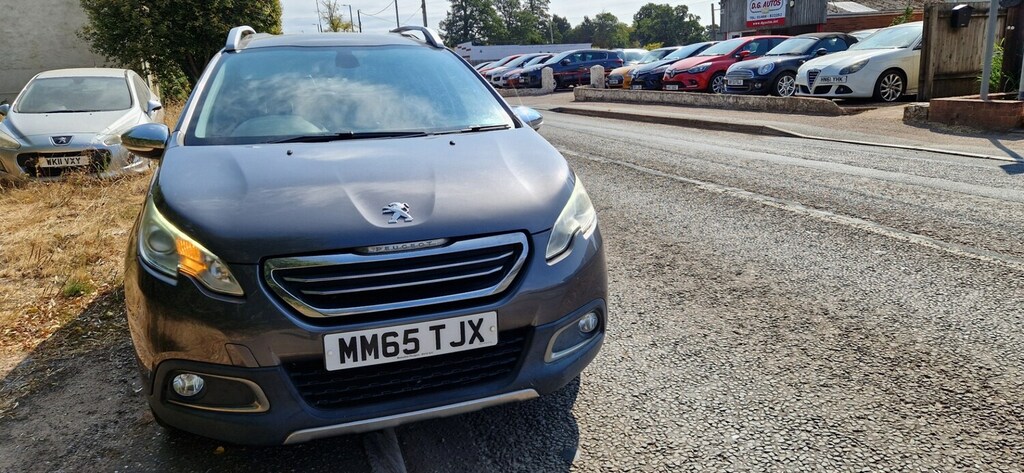 Peugeot 2008 1.6 Bluehdi 100 Allure Grey #4