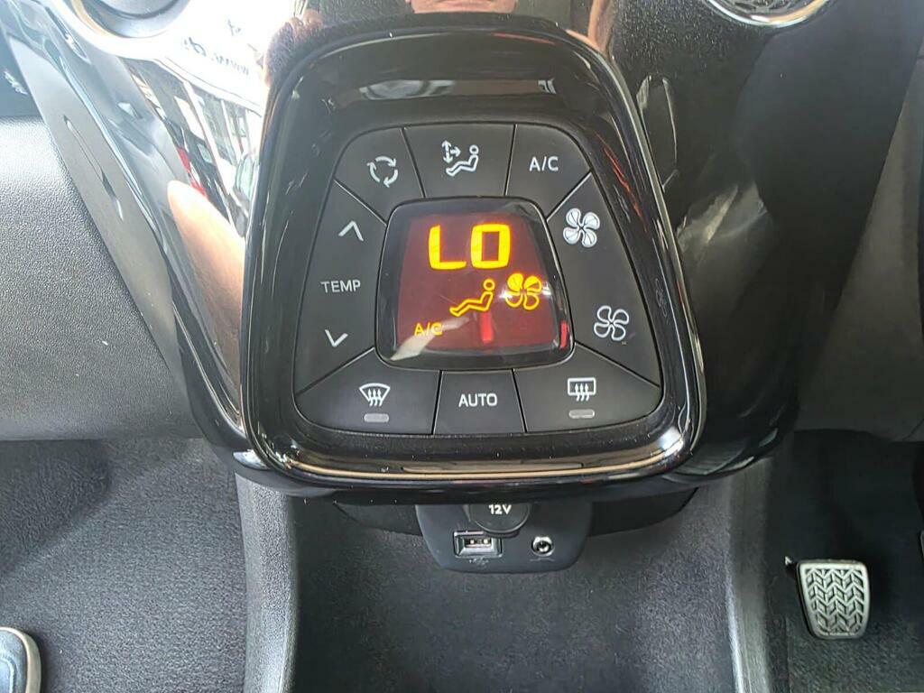 Toyota Aygo 1.0 Vvt-i X-pression Hatchback Silver #13