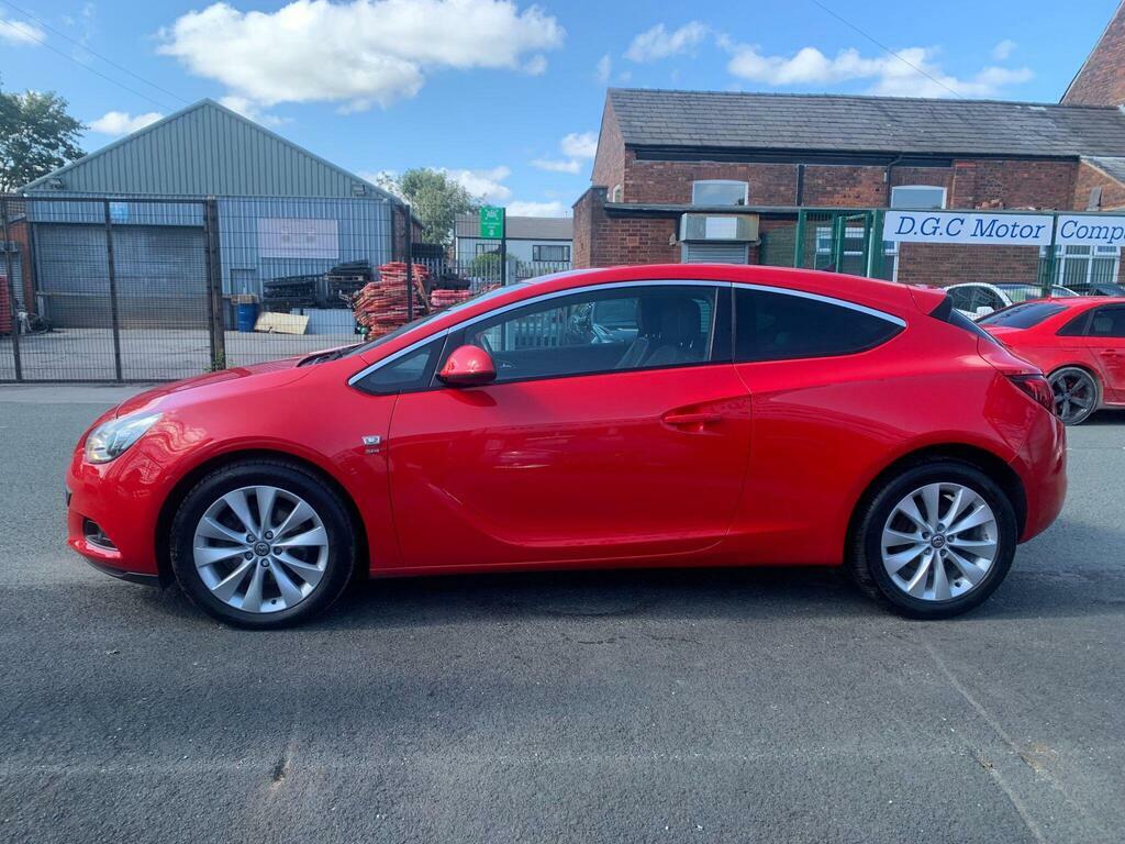 Vauxhall Astra GTC 2.0 Cdti Sri Euro 5 S S Red #5