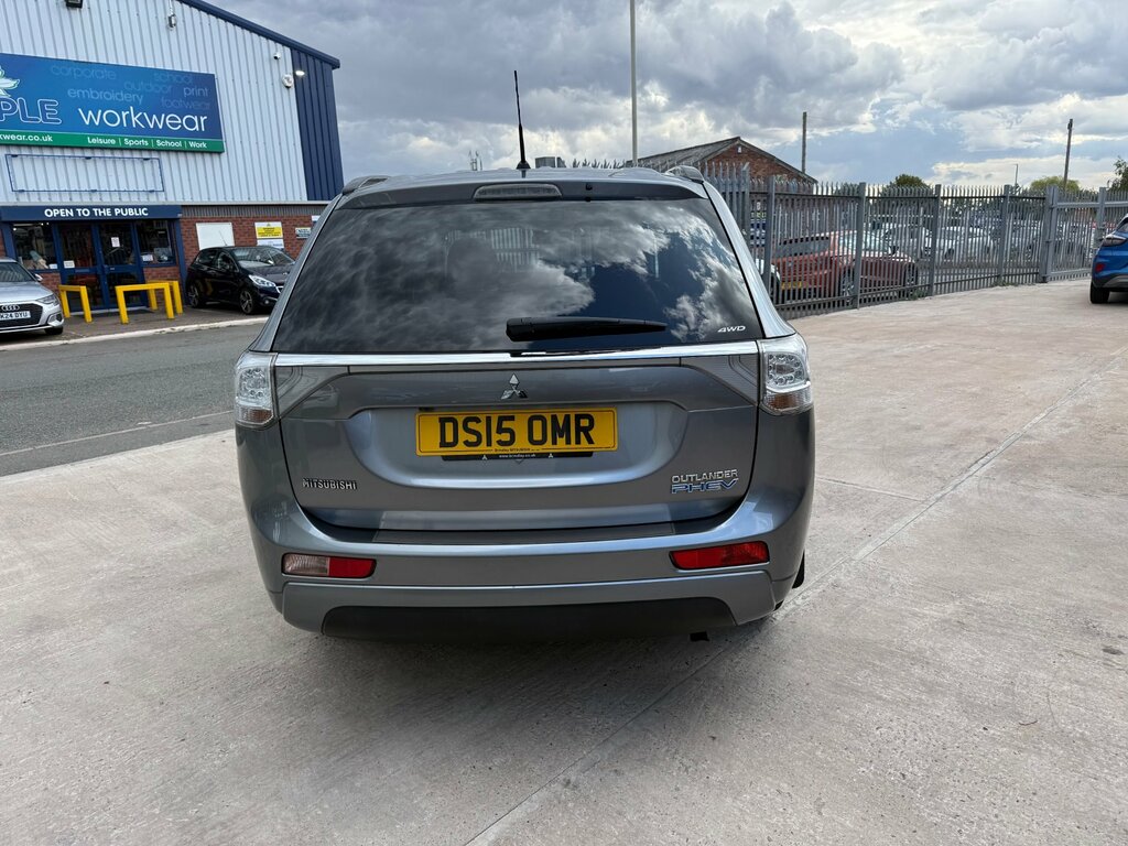 Mitsubishi Outlander 2.0H 12Kwh Gx4h Suv Plug-in Hybrid Cvt Grey #3
