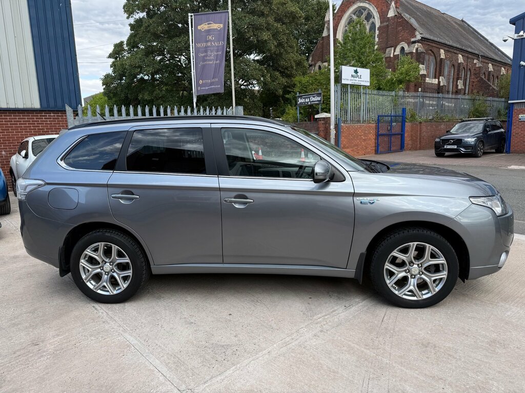 Mitsubishi Outlander 2.0H 12Kwh Gx4h Suv Plug-in Hybrid Cvt Grey