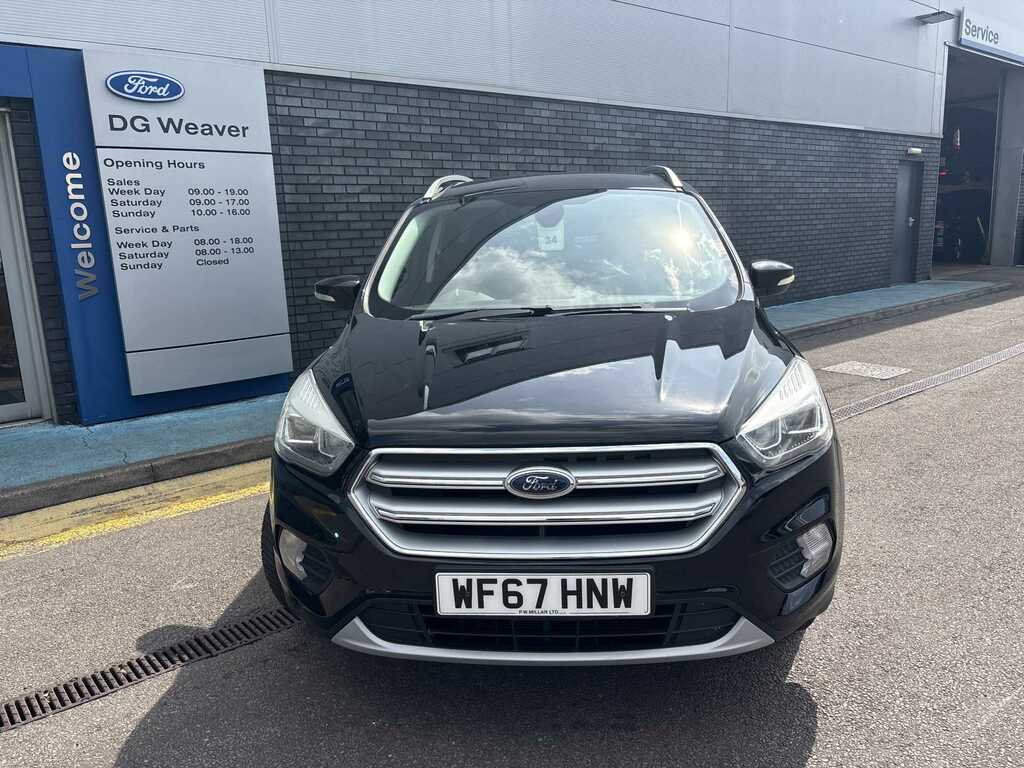 Ford Kuga 1.5 Tdci Titanium 2Wd Black #2
