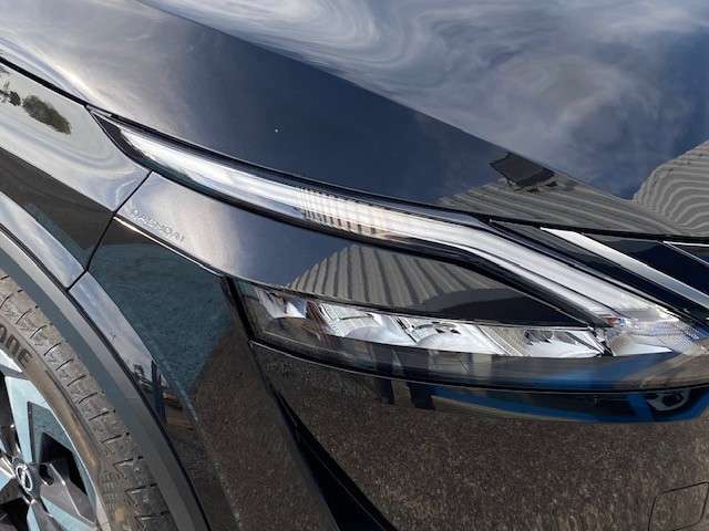 Nissan Qashqai 1.3 Dig-t Mhev 140 N-connecta 2Wd Glass Roof Silver #10