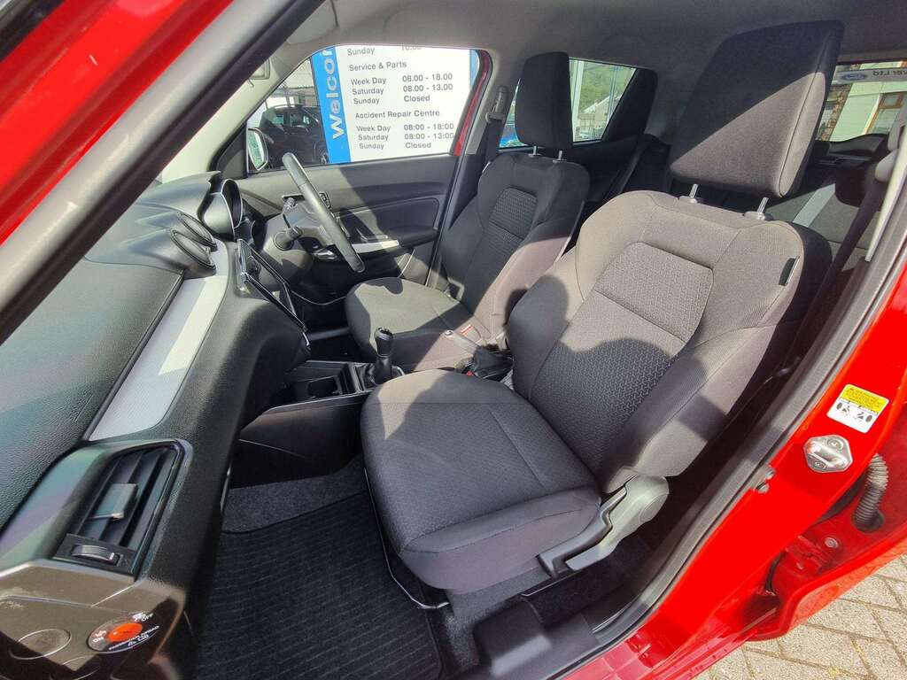 Suzuki Swift Sz-l Dualjet Mhev KS23OPH Red #5