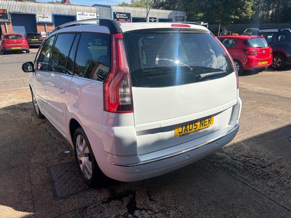 Citroen Grand C4 Picasso 1.6 Hdi Platinum Euro 5 White #4