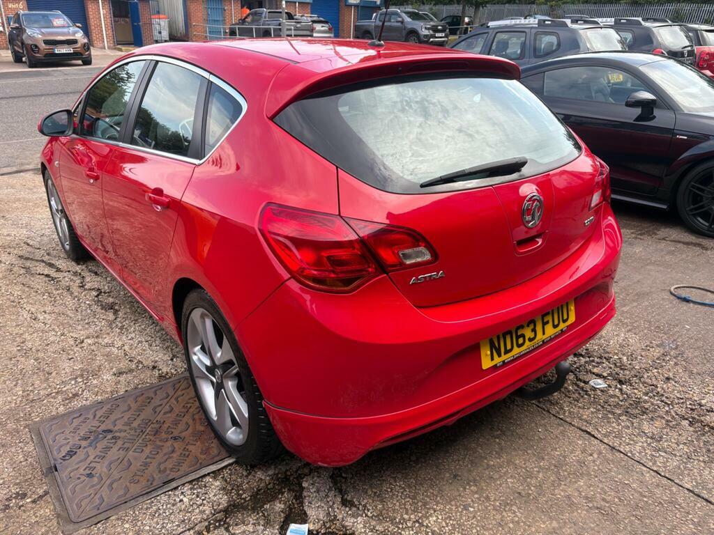 Vauxhall Astra 1.7 Cdti Limited Edition Euro 5 Red #5