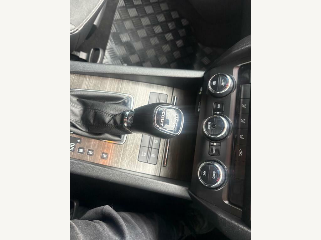 Skoda Octavia Estate 2.0 Se Tdi Cr Dsg Grey #13