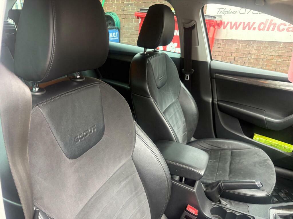 Skoda Octavia Estate 2.0 Se Tdi Cr Dsg Grey #17