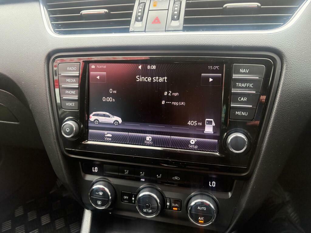 Skoda Octavia Estate 2.0 Se Tdi Cr Dsg Grey #14