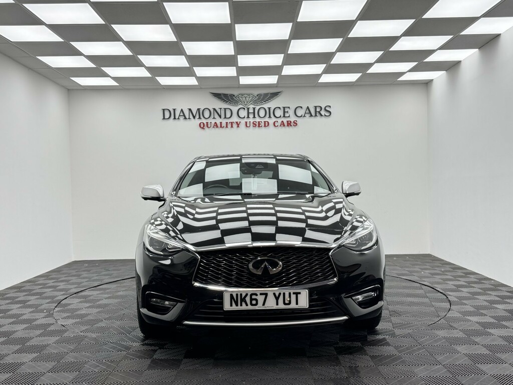 Infiniti Q30 1.6 T Premium Intouch NK67YUT Black #2