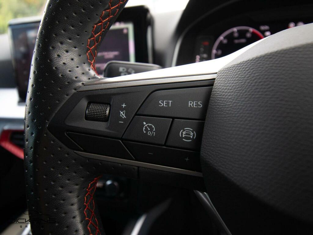 Seat Arona 1.0 Tsi 115 Fr Limited Edition Dsg Red #22