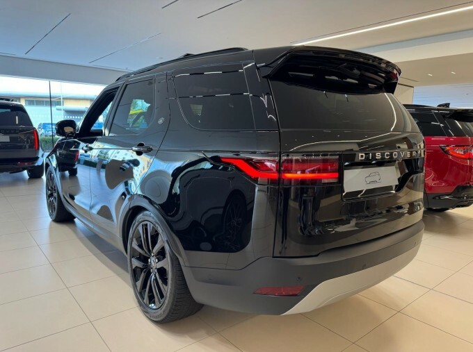 Land Rover Discovery D350 Mhev S Euro 6 Black #2