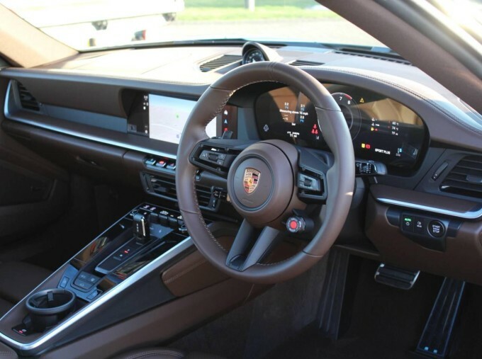 Porsche 911 3.0T 992 Carrera Pdk Euro 6 2-Door Green #3
