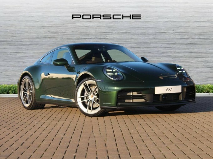 Porsche 911 3.0T 992 Carrera Pdk Euro 6 2-Door Green