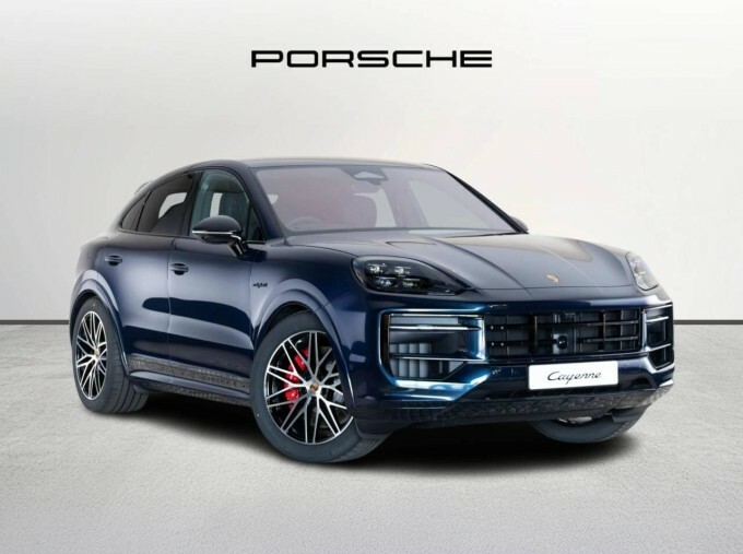 Porsche Cayenne V6 E-hybrid 25.9Kwh Black Edition Tiptronics Euro Blue