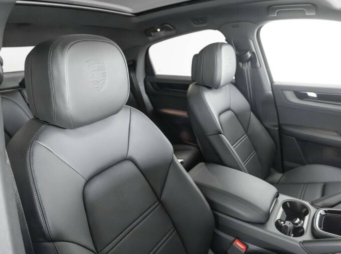 Porsche Cayenne V6 E-hybrid 25.9Kwh Black Edition Tiptronics Euro Blue #5