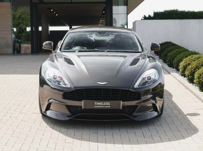 Aston Martin Vanquish 6.0L V12 8-Speed Coupe White #8