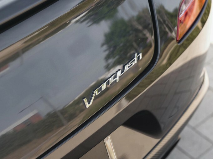 Aston Martin Vanquish 6.0L V12 8-Speed Coupe White #20