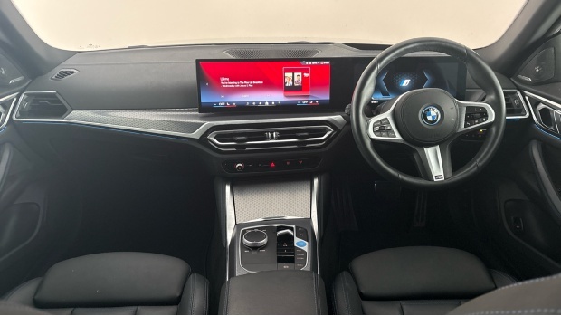 BMW i4 40 83.9Kwh M Sport Edrive AE24EFX Grey #4