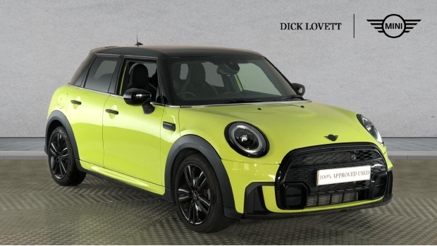 Mini Hatch Cooper Sport Steptronic Euro 6 EN73LDK Yellow