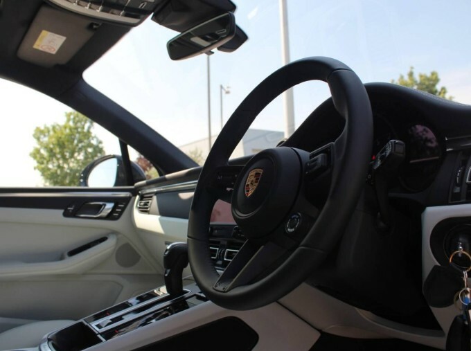 Porsche Macan Pdk Euro 6 WR26TOA Black #5