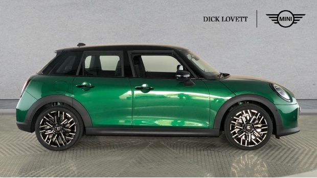 Mini Hatch 1.5C Exclusive Steptronic Euro 6 WR26XDC Green #3